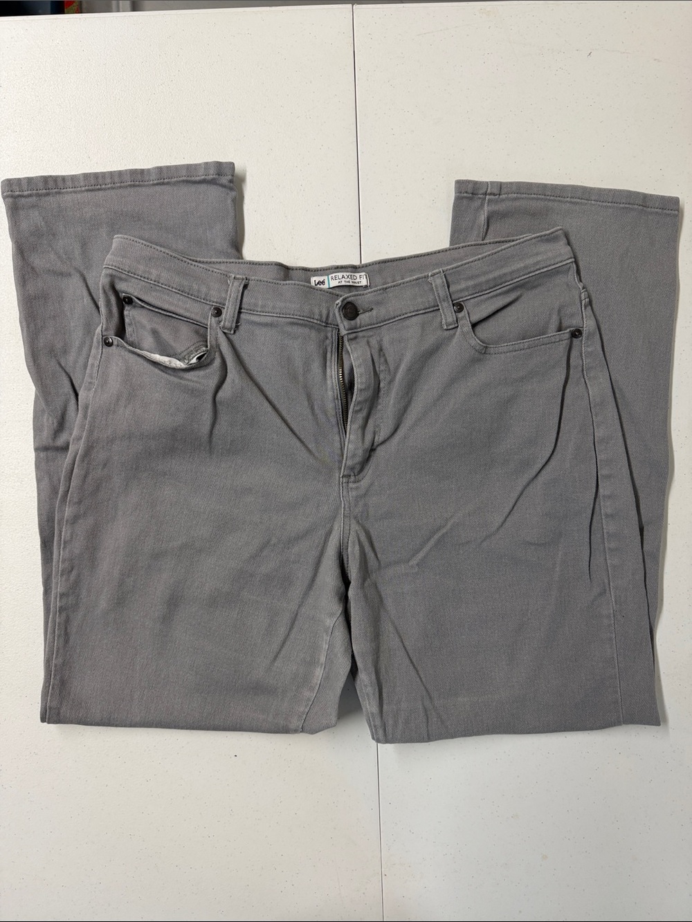 Lee Men's Relaxed Fit Gray Jeans